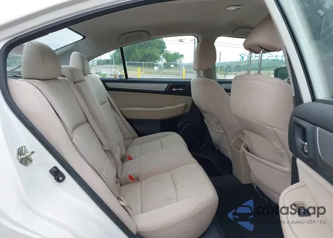 2016 Subaru Legacy 2.5I Premium из США, поврежденный, VIN 4S3BNBC6XG3040049